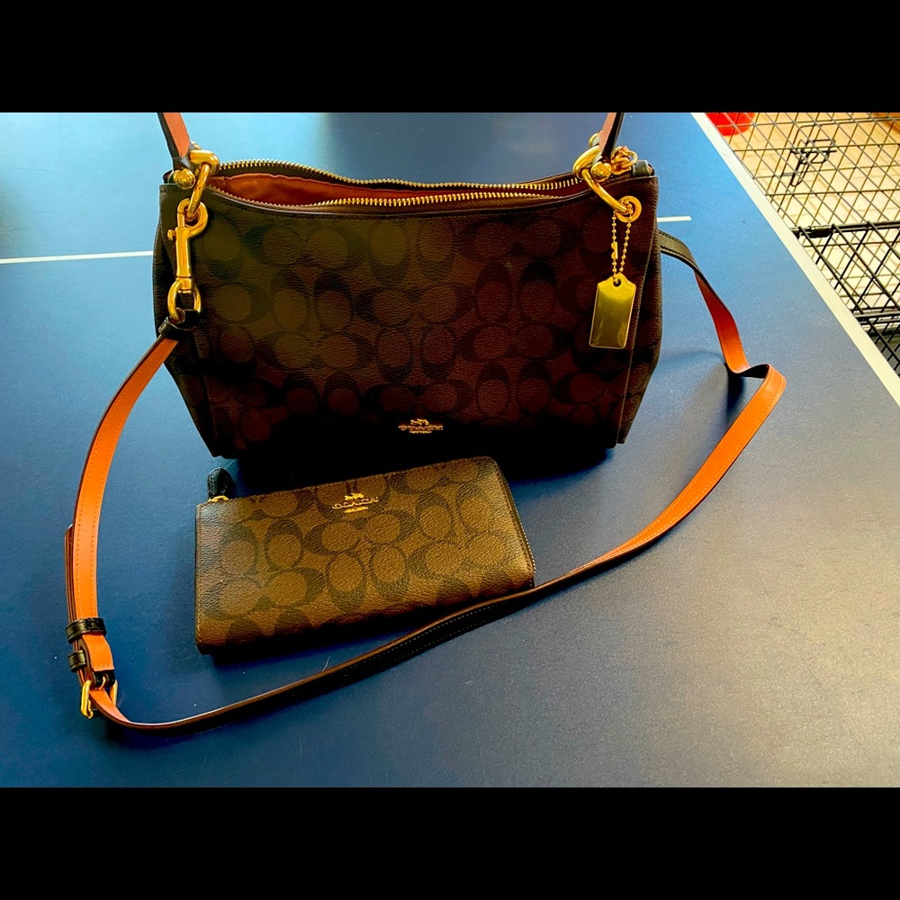 Coach purse and wallet